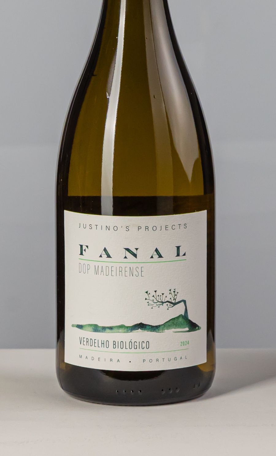 Justino's Wine Fanal (75cl) back